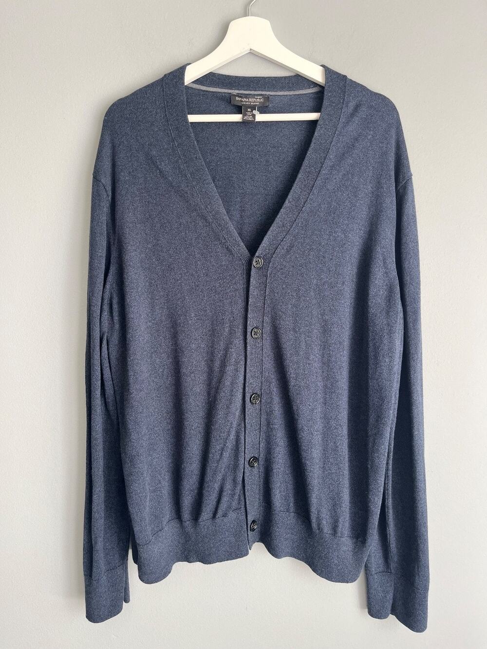 Banana Republic Luxury Blend Men's XL Navy Silk Cashmere Preppy Cardigan Soft